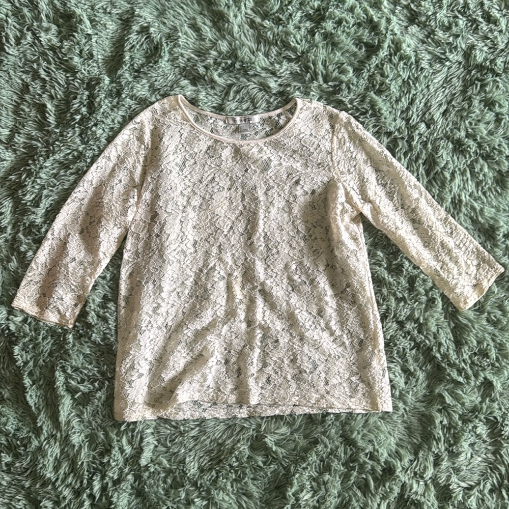 Women’s Forever21 Lace Quarter Sleeve Top